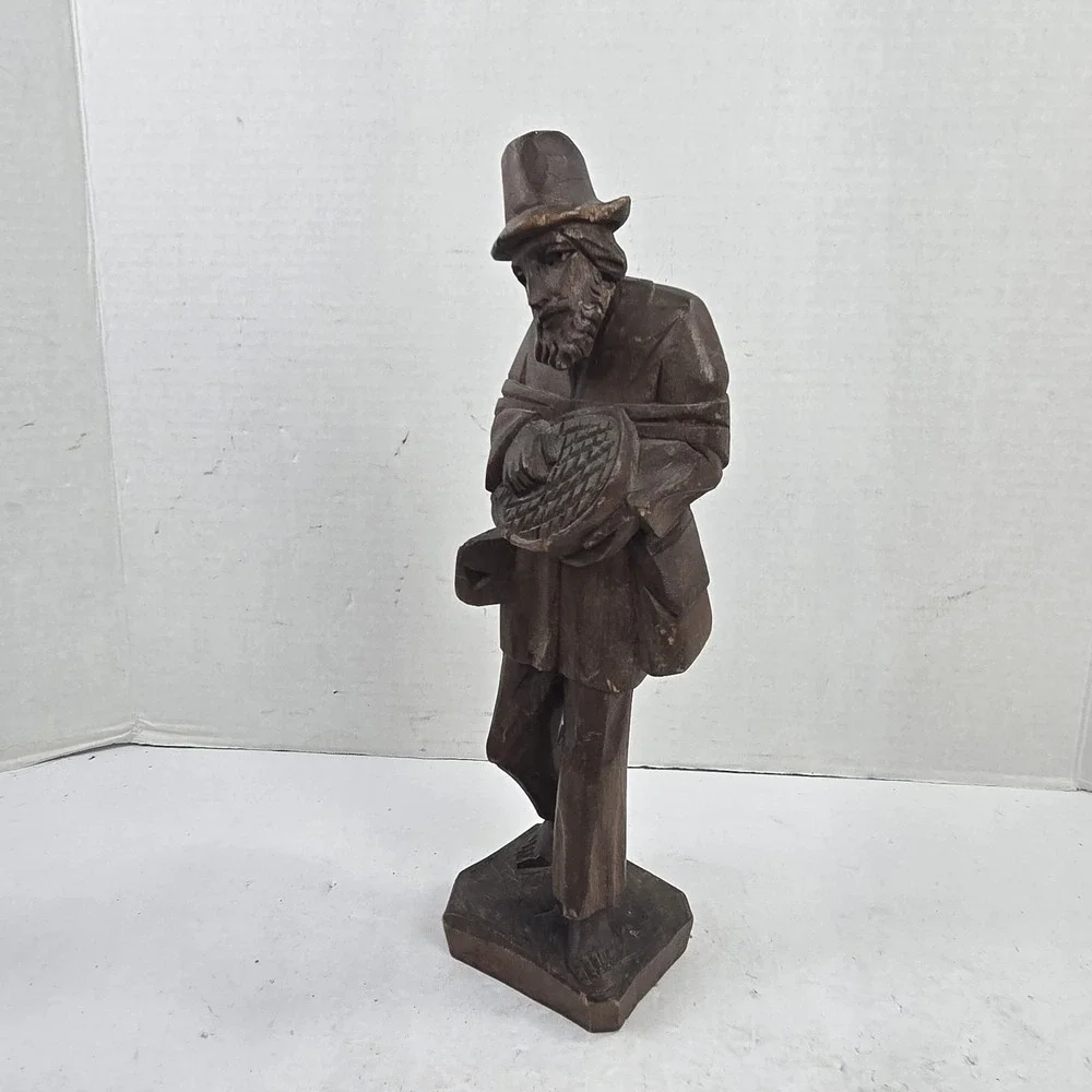 Vtg Hand Carved Wood Figurine Traveling Man Bowl In Hand & Bag Venezuela 12